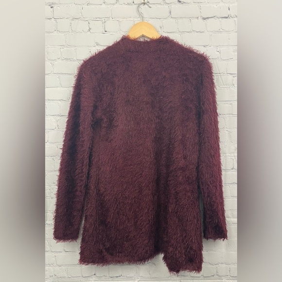 Maurices Soft Fuzzy Maroon Open Front Cardigan Womens Size Small - Picture 9 of 9